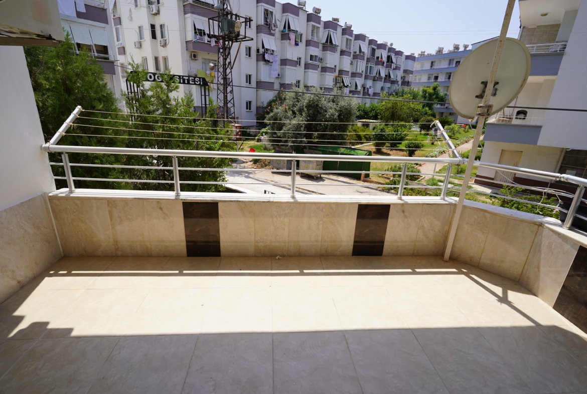 Mersin Erdemli Limonlu Yücel Tatil Sitesi Satılık 1+1 Daire