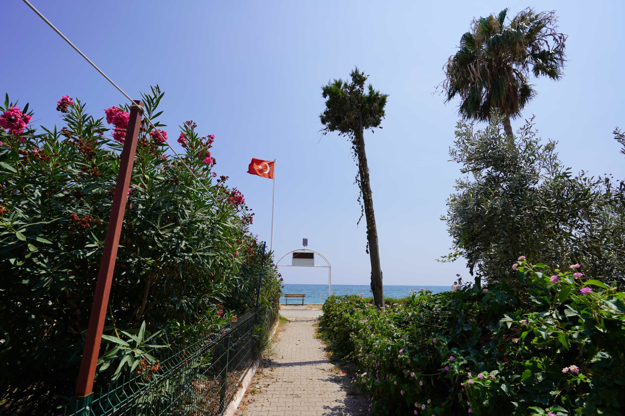 VIP09521 Mersin Erdemli Limonlu Yücel Tatil Sitesi Satılık 1+1 Daire