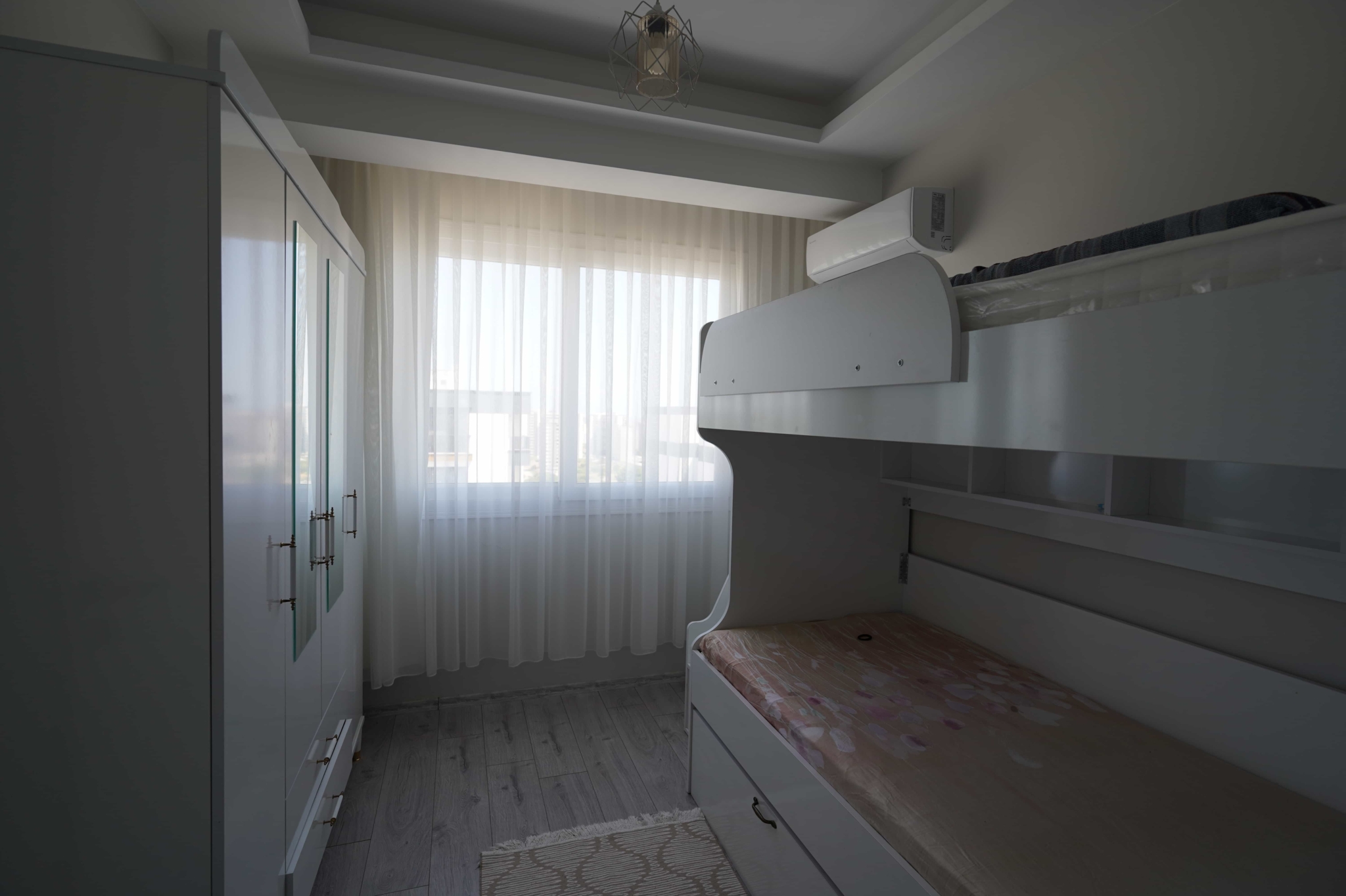 VIP09617 Mersin Erdemli Tömük Alioğlu Lavinya 2 Sitesi Full Eşyalı 2+1 Daire