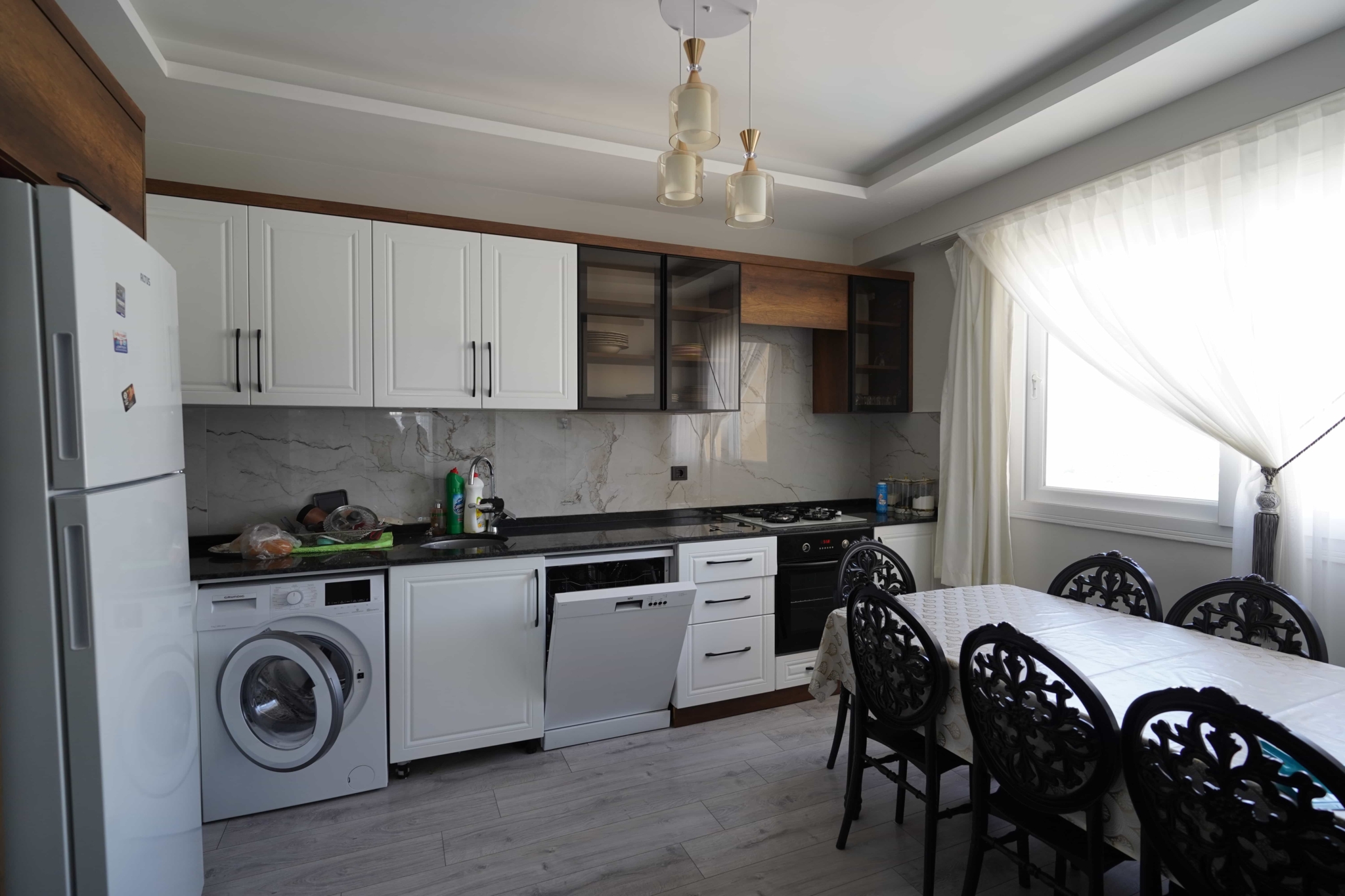 VIP09633 Mersin Erdemli Tömük Alioğlu Lavinya 2 Sitesi Full Eşyalı 2+1 Daire