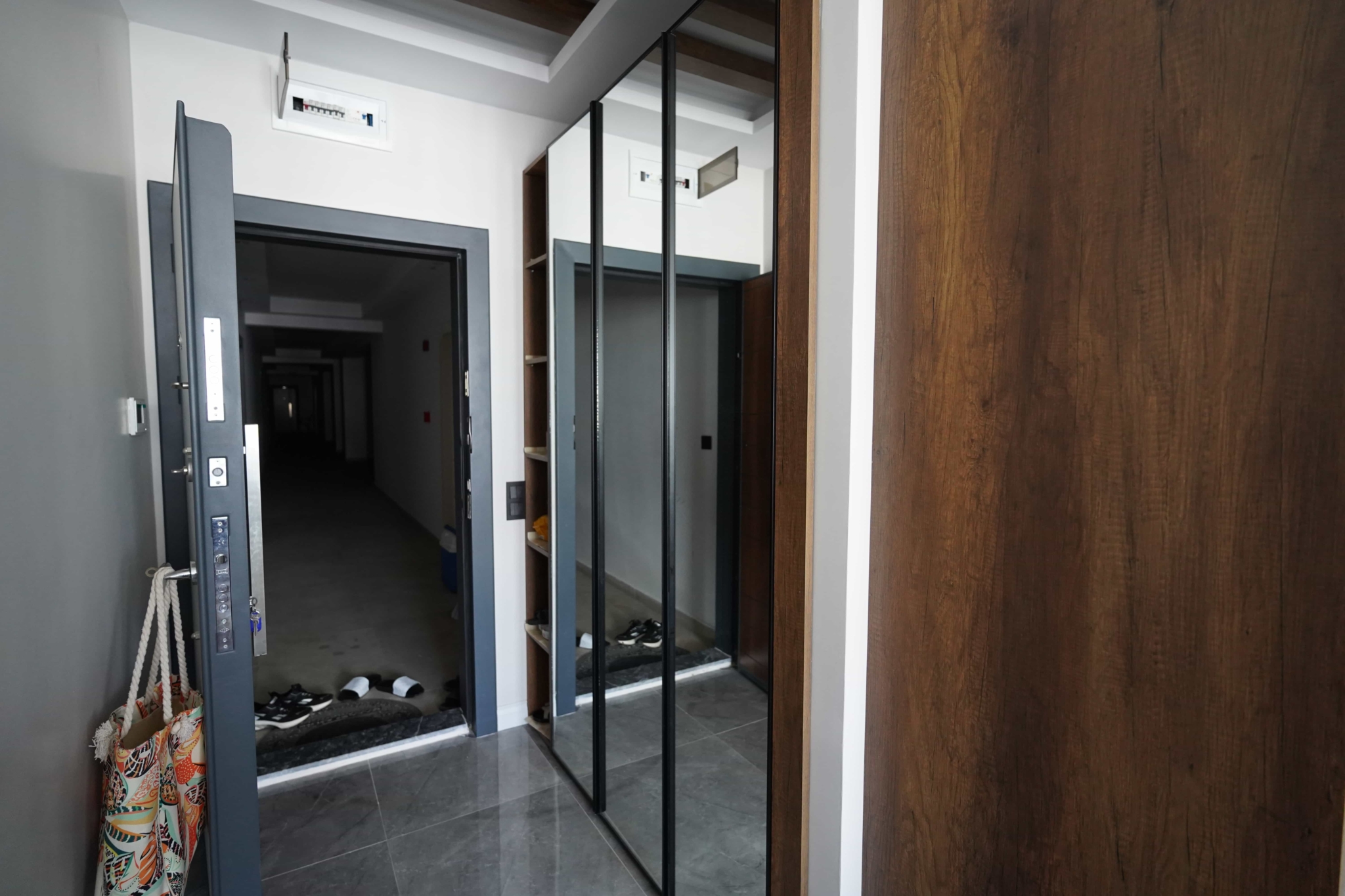 VIP09634 Mersin Erdemli Tömük Alioğlu Lavinya 2 Sitesi Full Eşyalı 2+1 Daire