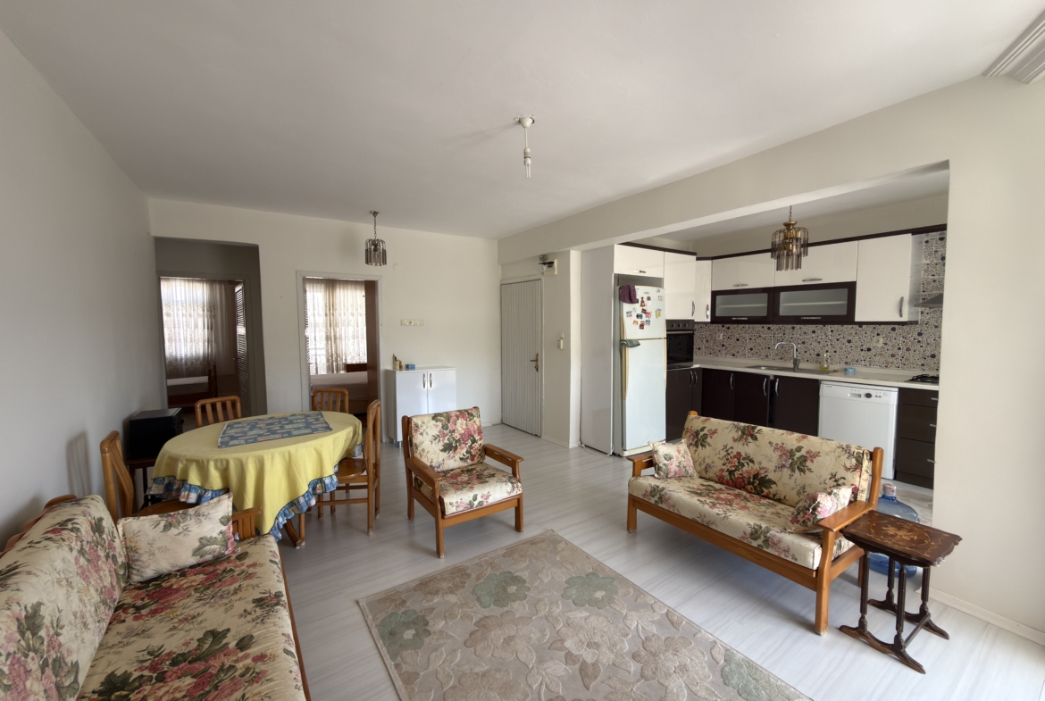 Mersin Erdemli Limonlu Denize Sıfır  Altın Körfez Sitesi Eşyalı Satılık 2+1 Daire