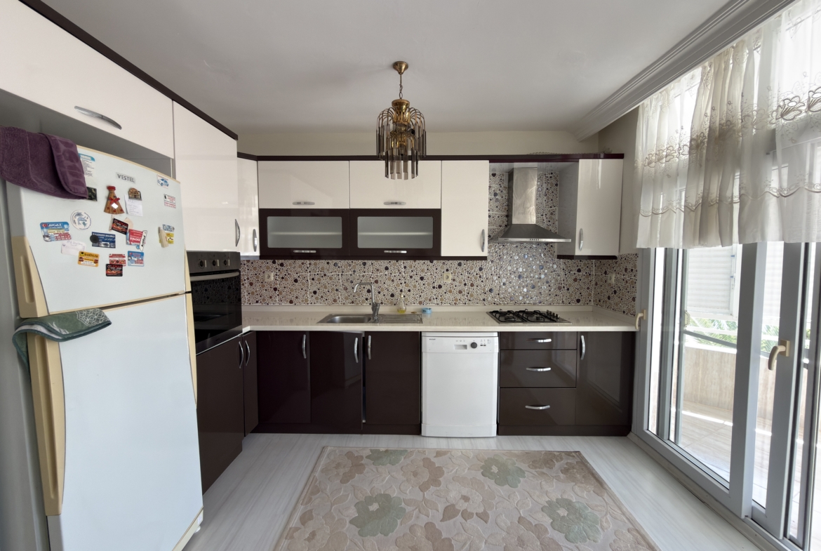 Mersin Erdemli Limonlu Denize Sıfır  Altın Körfez Sitesi Eşyalı Satılık 2+1 Daire