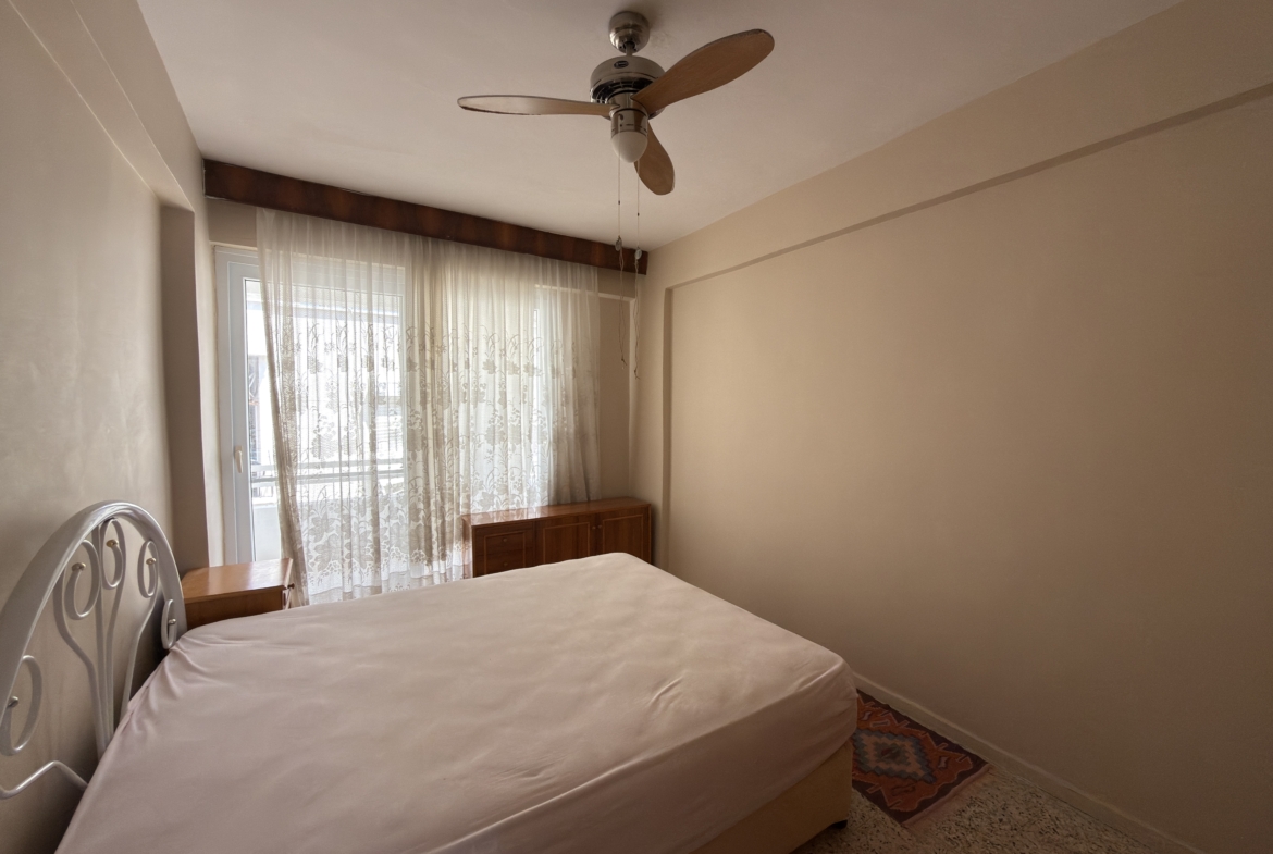 Mersin Erdemli Limonlu Denize Sıfır  Altın Körfez Sitesi Eşyalı Satılık 2+1 Daire