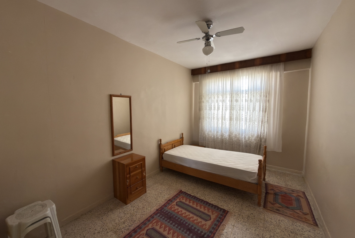Mersin Erdemli Limonlu Denize Sıfır  Altın Körfez Sitesi Eşyalı Satılık 2+1 Daire