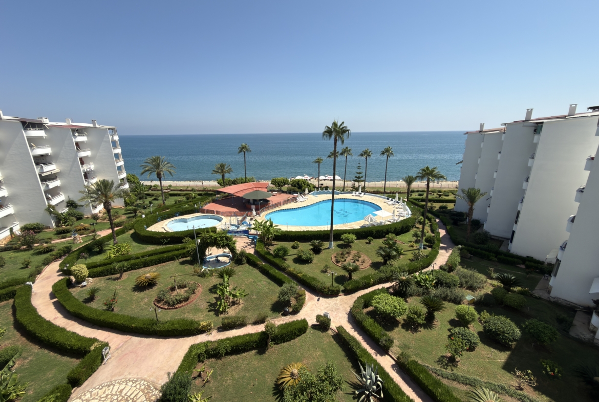 Mersin Erdemli Tırtar Elbiz Tatil Sitesi Denize Sıfır 2+1 Satılık Daire