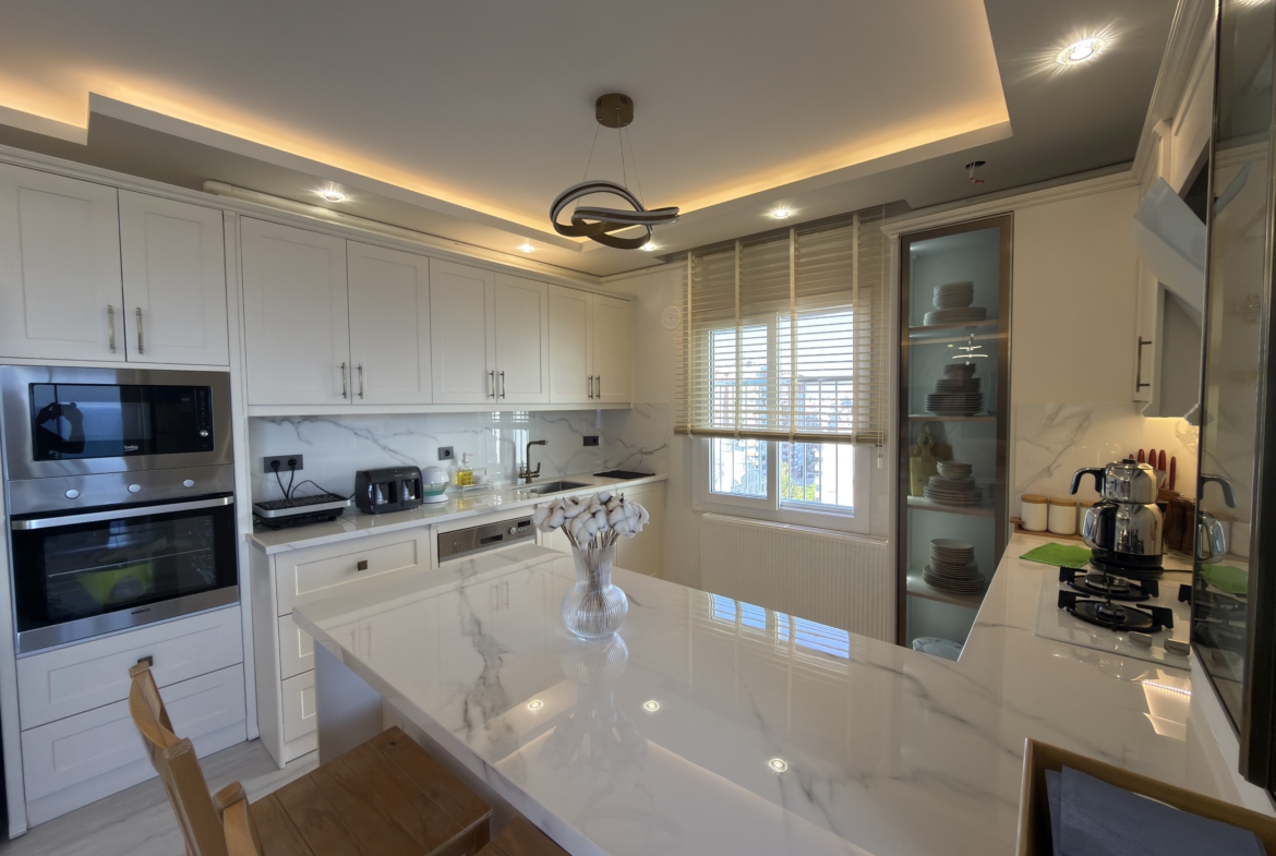 Mersin Erdemli Yaşam Evleri Sitesi  Satılık 3+1 Deniz Manzaralı  Daire