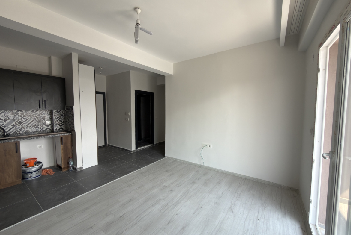 Mersin Erdemli Merkez Hastane Civarı Satılık 2+1 Bakımlı Daire