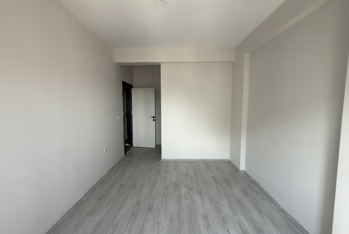 Mersin Erdemli Merkez Hastane Civarı Satılık 2+1 Bakımlı Daire