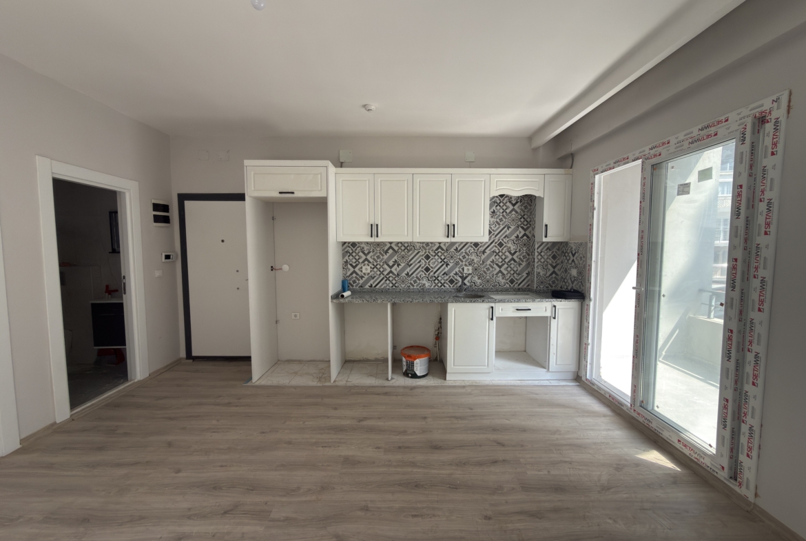 MERSİN ERDEMLİ MERKEZ MAHALLESİ 1+1 KİRALIK DAİRE