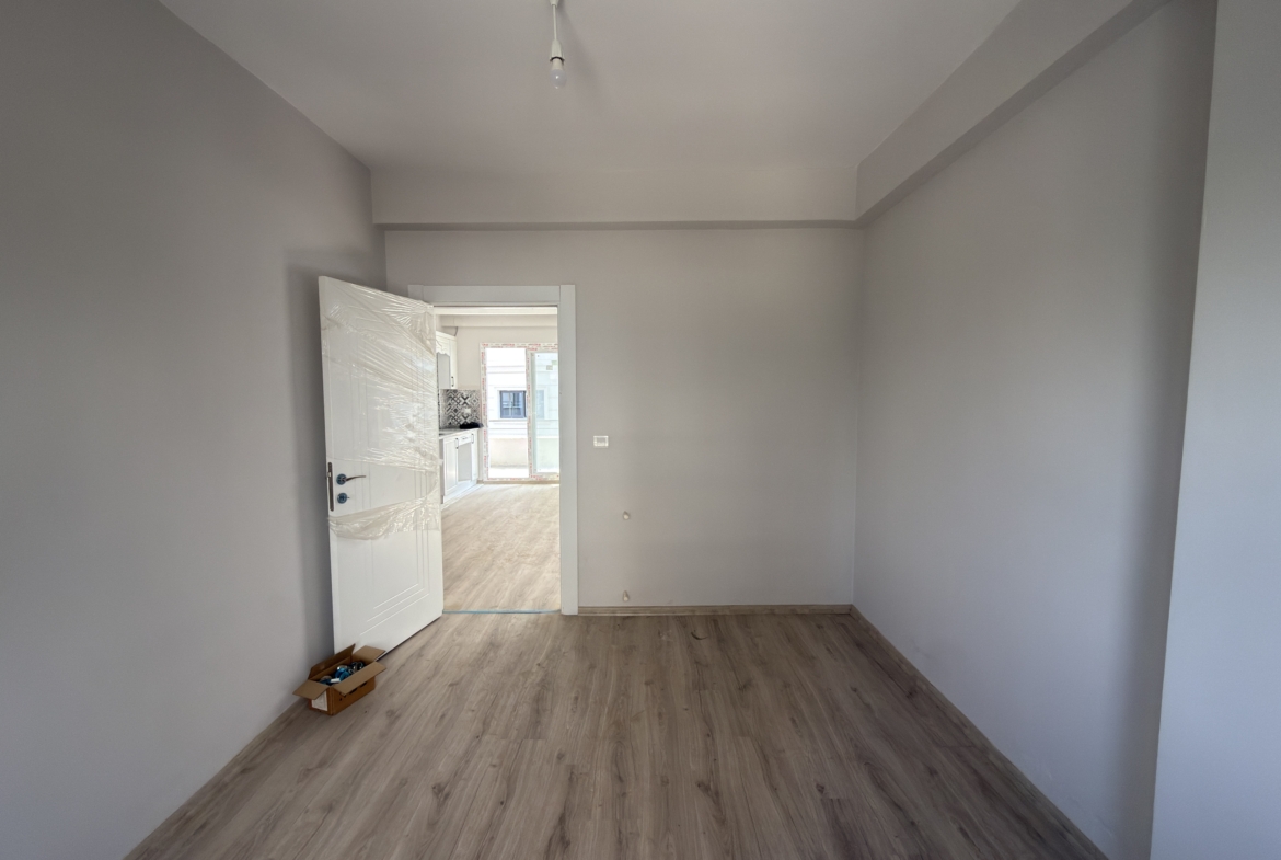 MERSİN ERDEMLİ MERKEZ MAHALLESİ 1+1 KİRALIK DAİRE