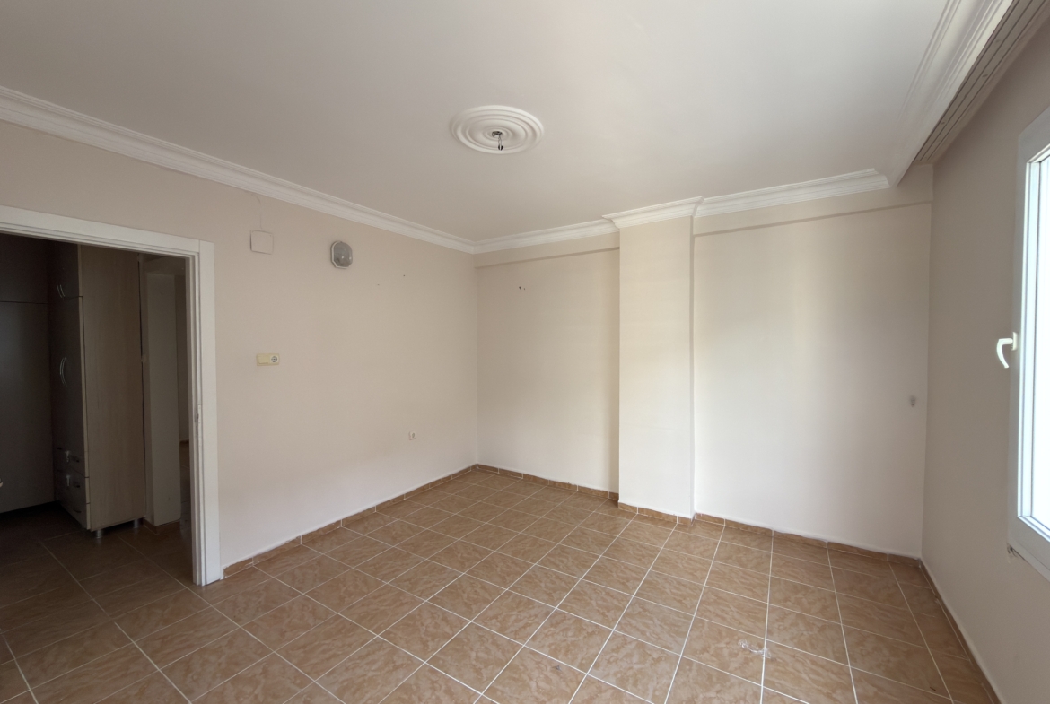 Mersin Erdemli Tömük Güvenkent Sitesi Satılık 2+1 Geniş Daire