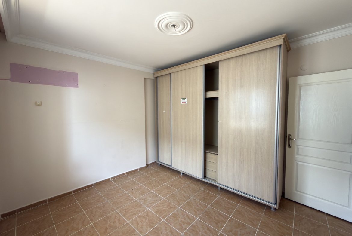 Mersin Erdemli Tömük Güvenkent Sitesi Satılık 2+1 Geniş Daire