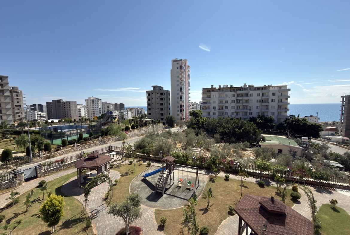 Mersin Erdemli Ayaş  Royal Garden Deniz Manzaralı  Satılık 2+1 Daire