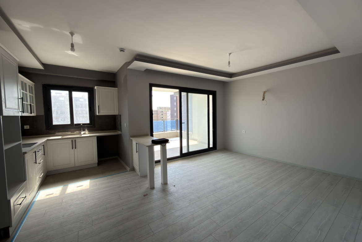 Mersin Erdemli Ayaş  Royal Garden Deniz Manzaralı  Satılık 2+1 Daire