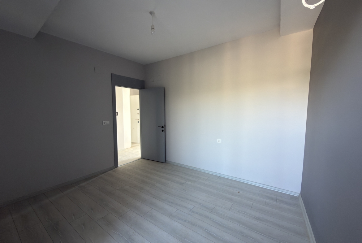 Mersin Erdemli Ayaş  Royal Garden Deniz Manzaralı  Satılık 2+1 Daire