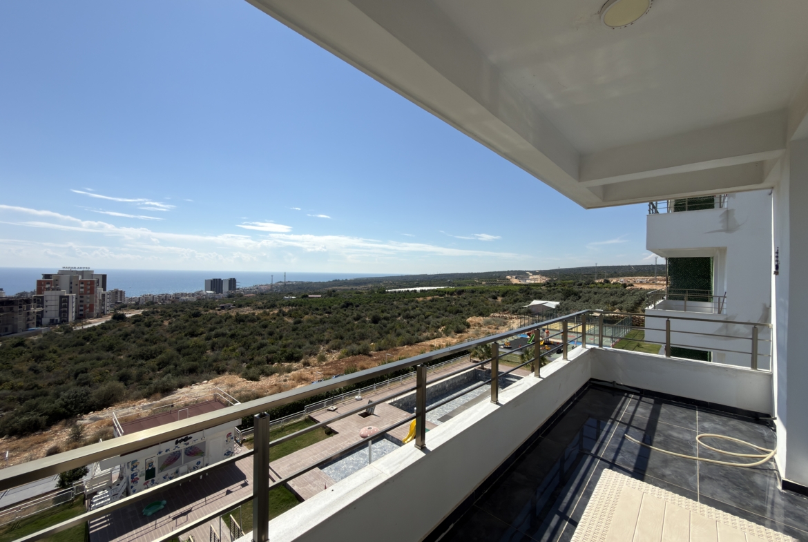 Mersin Erdemli Ayaş Asia Tatil Köyü Yatay Mimari Satılık Eşyalı 2+1 Daire
