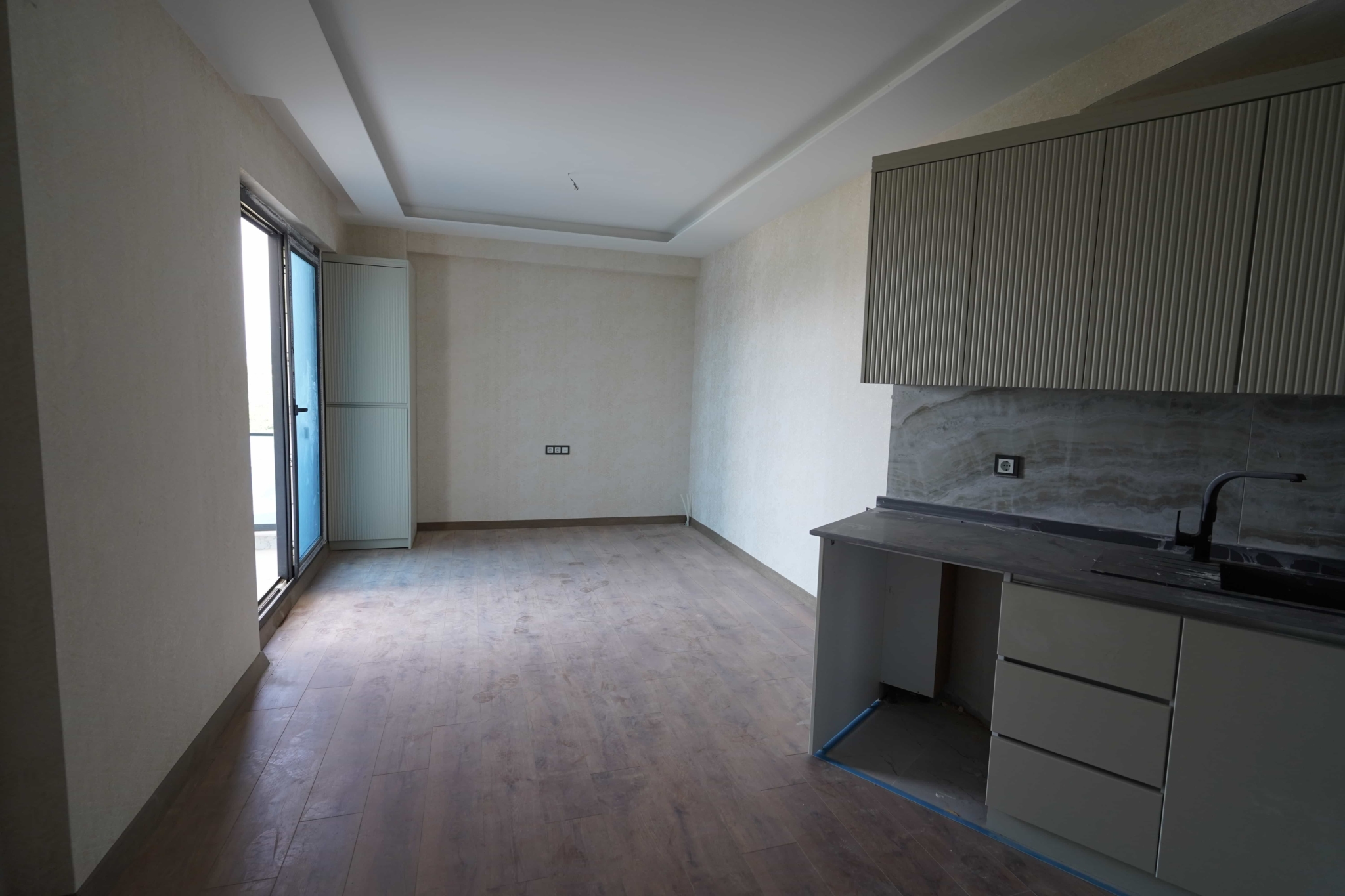 VIP09678 Mersin Erdemli Tömük Elbeyler Lüks 1+1 Daire