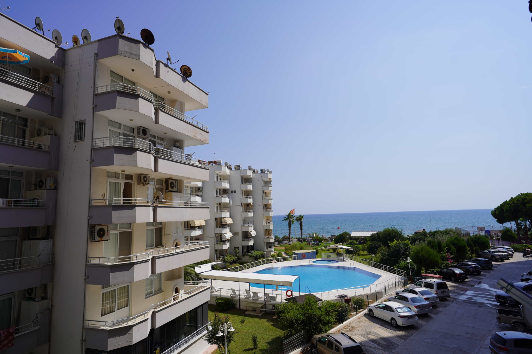 VIP09709 Mersin Erdemli Tömük Gondol Holiday Site For Sale 1+1 Apartment