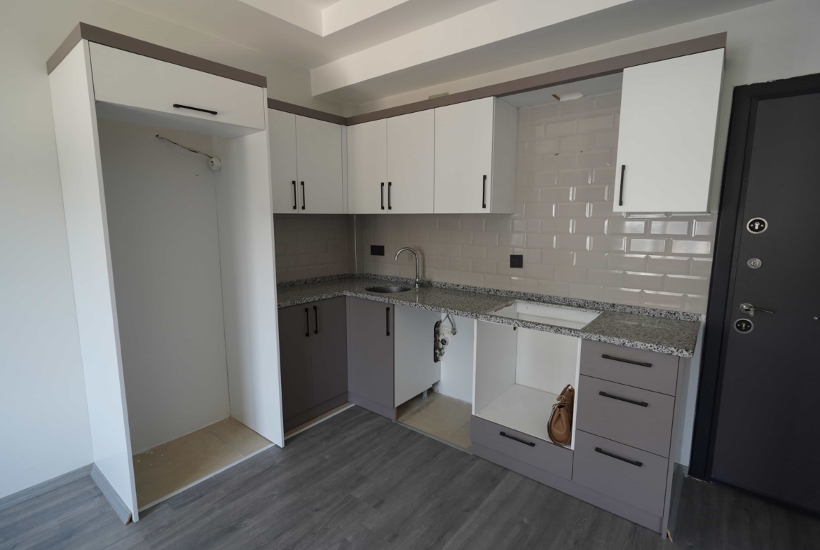 Mersin Erdemli Limonlu Metab Plus Sitesi 1+1 Fırsat Daire