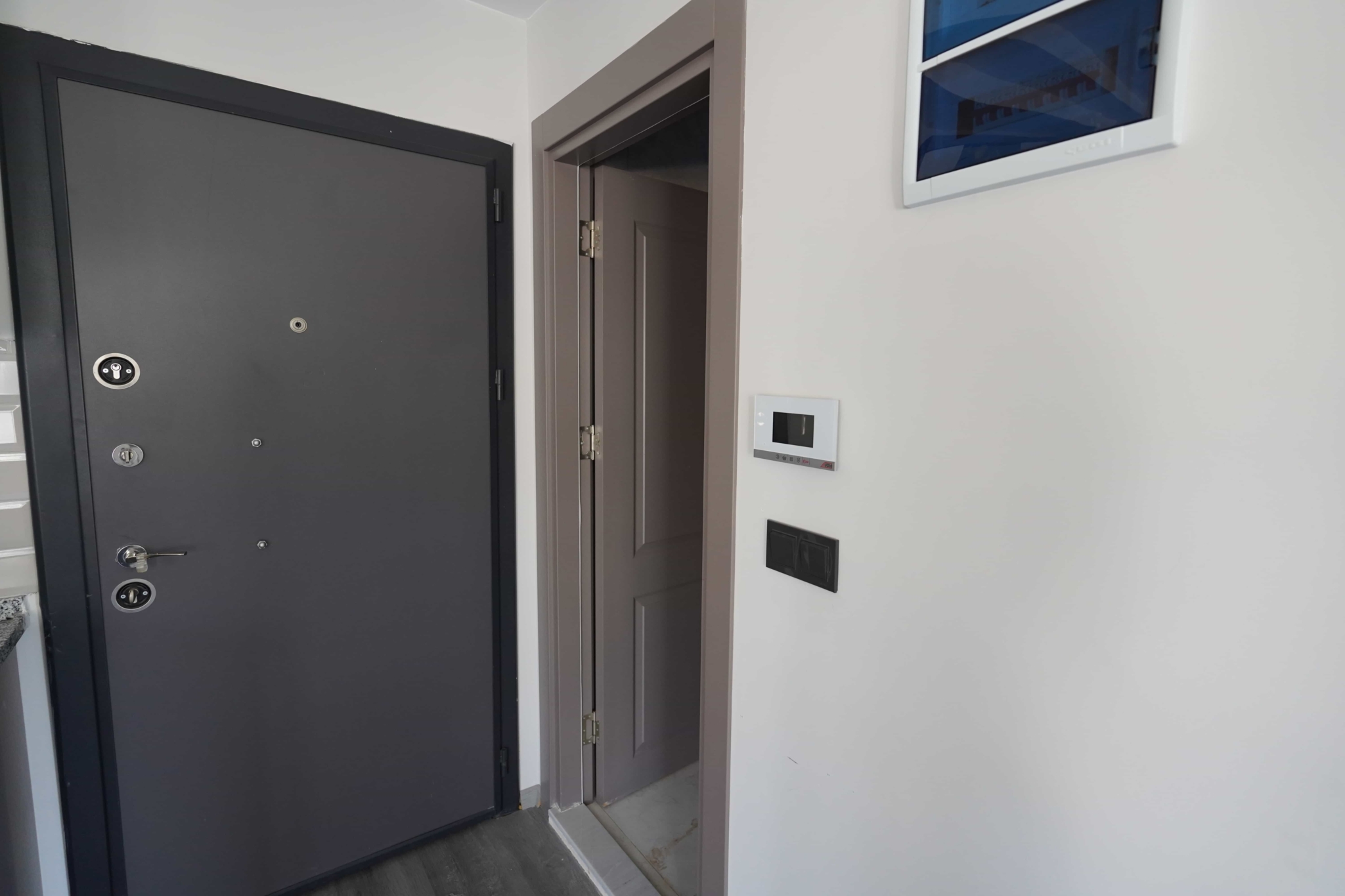 VIP09808 Mersin Erdemli Limonlu Metab Plus Sitesi 1+1 Fırsat Daire