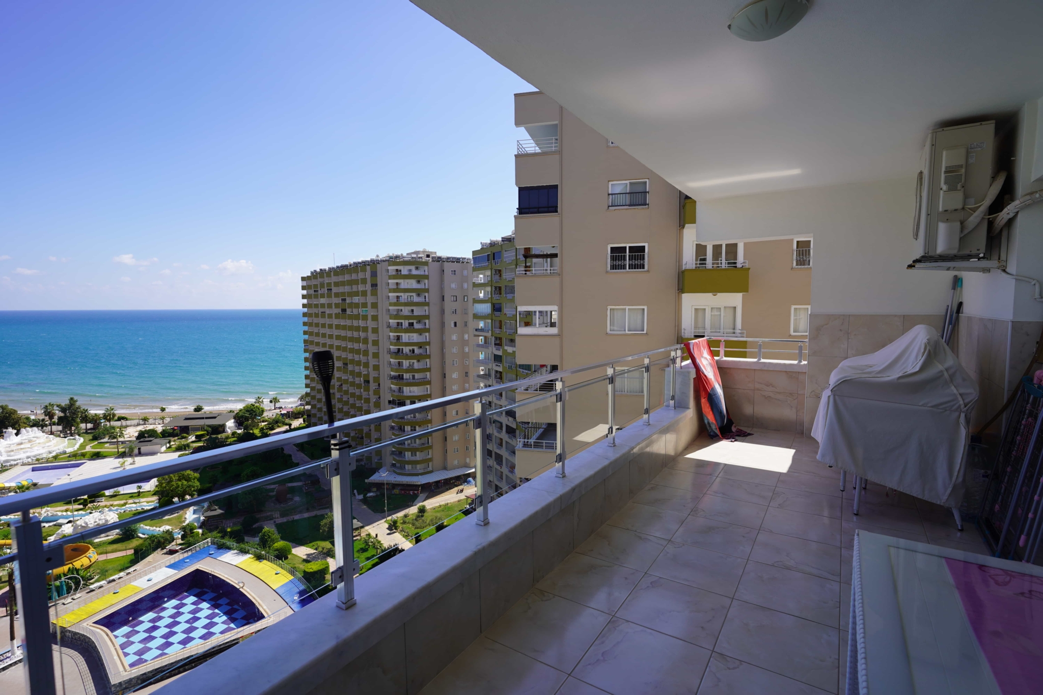 VIP09822 Mersin Erdemli Tömük Flamingo 8 Tatil Sitesi Lüks 3+1 Köşe Daire