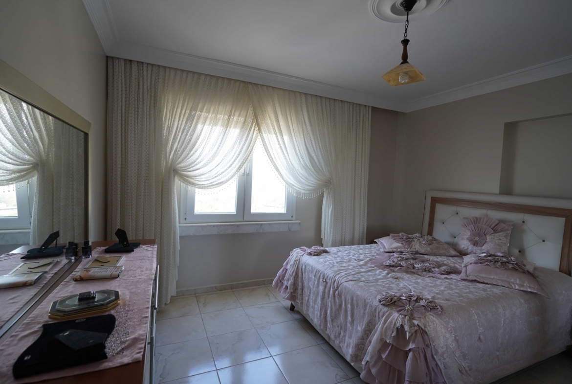 Mersin Erdemli Tömük Flamingo 8 Tatil Sitesi Lüks 3+1 Köşe Daire