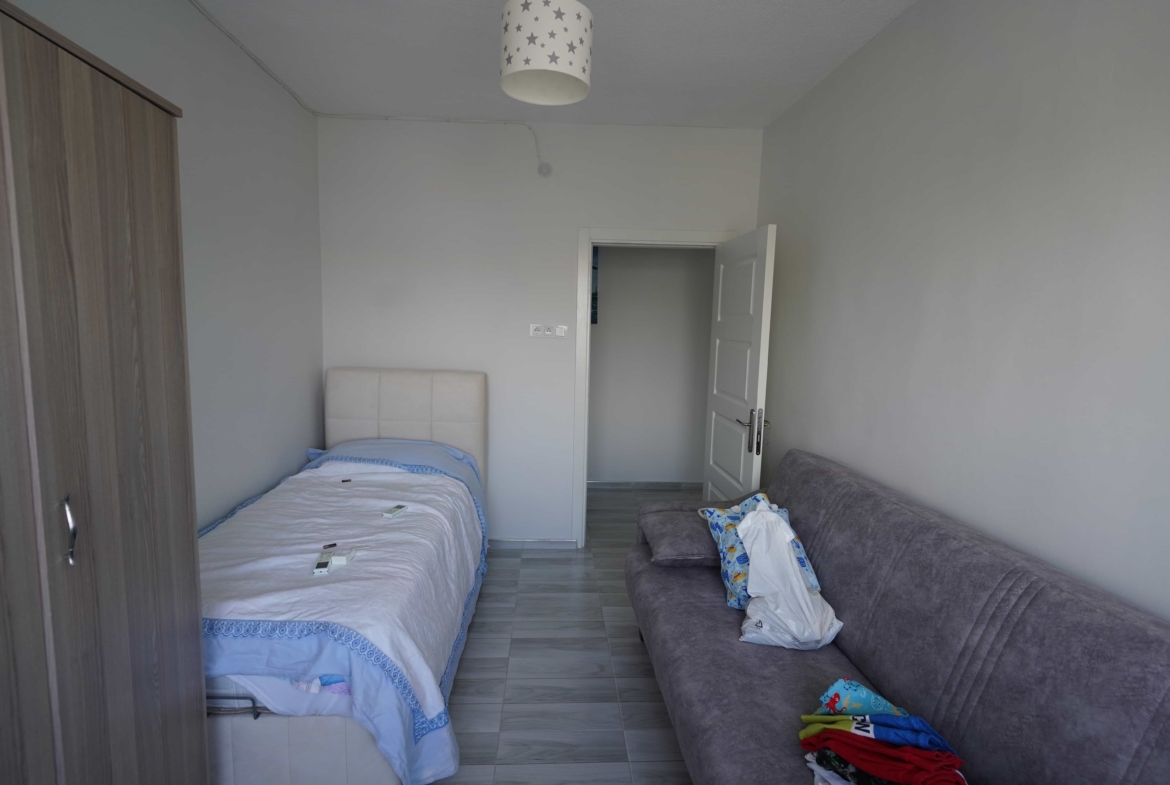 Mersin Erdemli Tırtar Yaşar Karadağ Sitesi Eşyalı 2+1 Daire