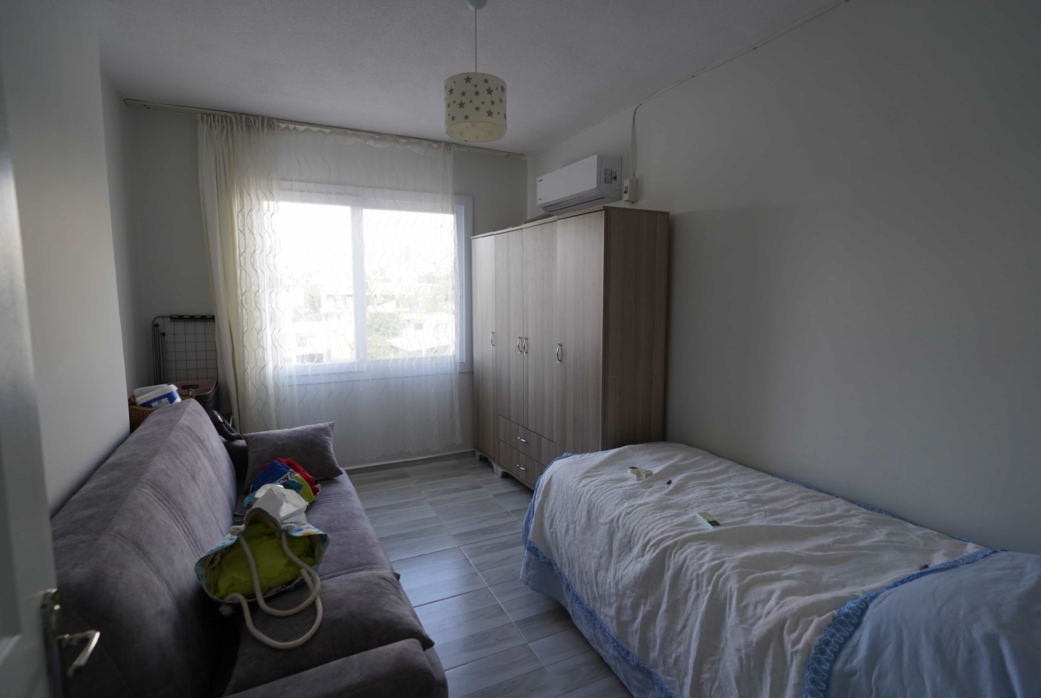 Mersin Erdemli Tırtar Yaşar Karadağ Sitesi Eşyalı 2+1 Daire