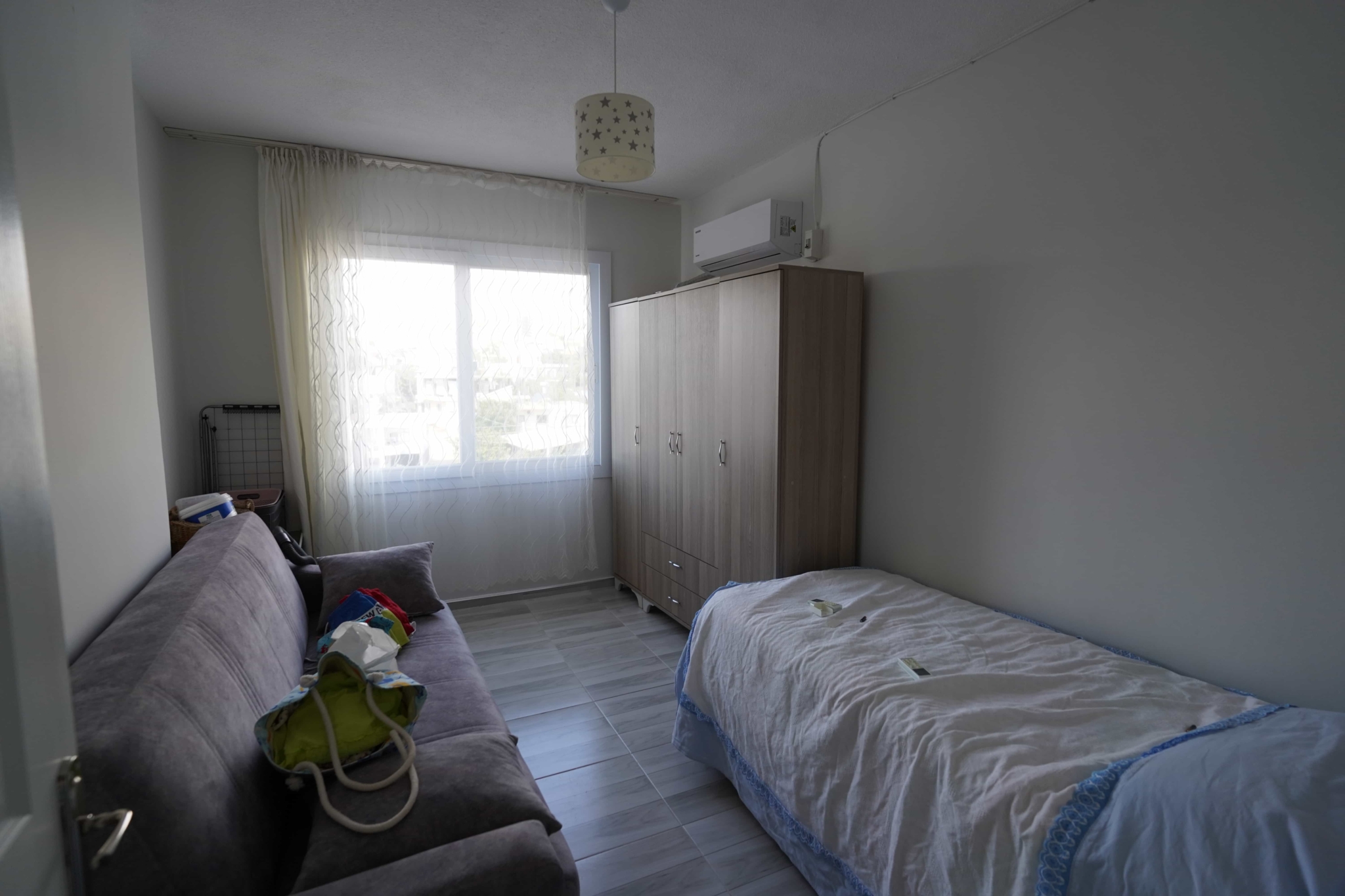 VIP09865 Mersin Erdemli Tırtar Yaşar Karadağ Sitesi Eşyalı 2+1 Daire