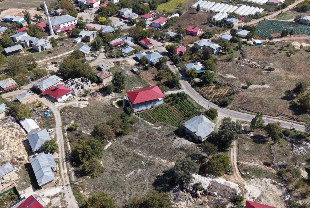 Mersin Erdemli Güneyli Köyü Satılık Arsa
