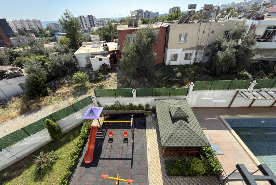 Mersin Erdemli Limonlu  Avora Sitesi  Eşyalı Satılık 1+1 Daire