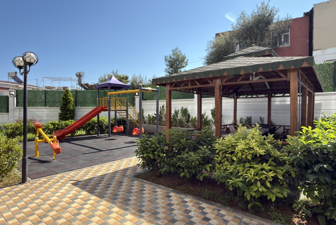 Mersin Erdemli Limonlu  Avora Sitesi  Eşyalı Satılık 1+1 Daire