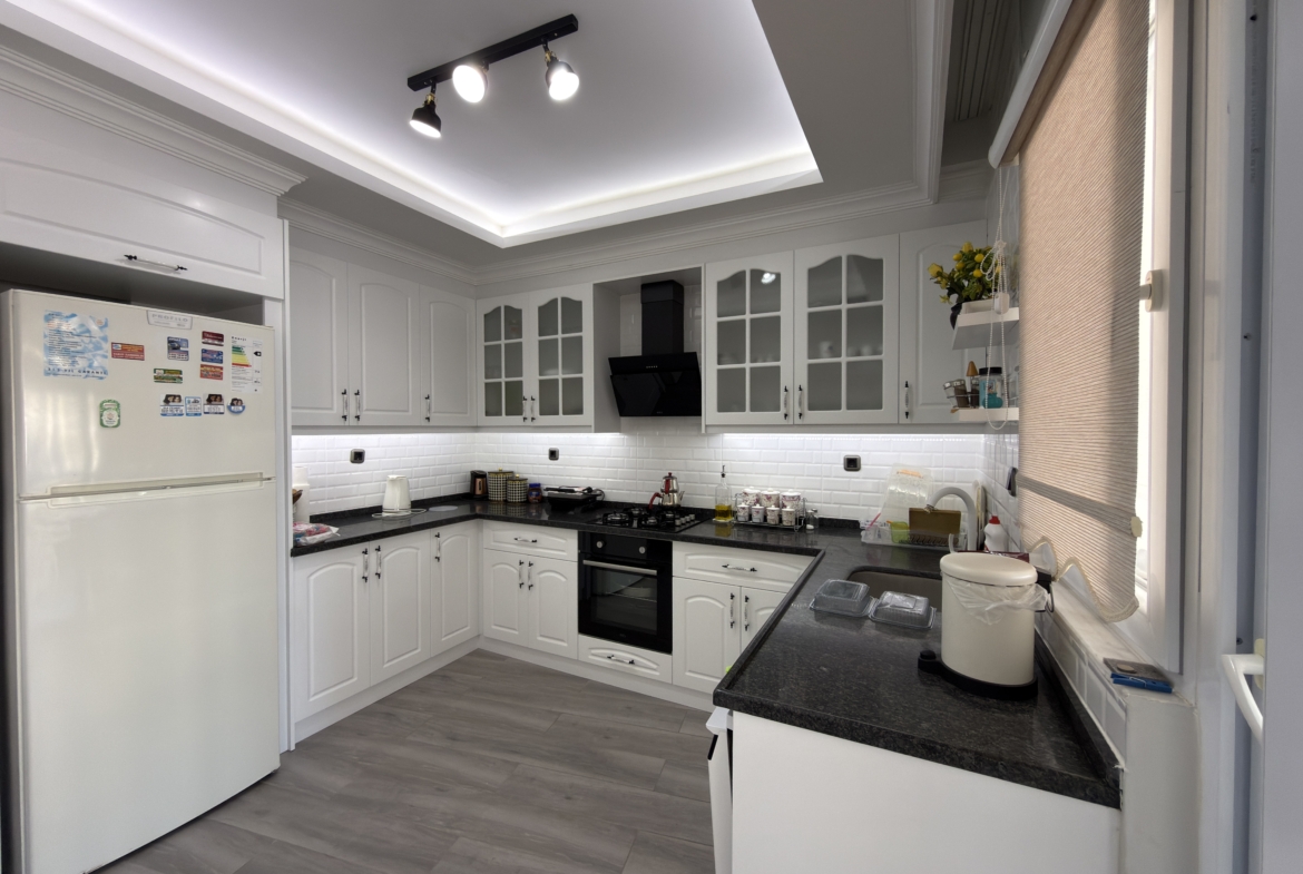 Mersin Erdemli Arpaçbahşiş Gümüştur 2 Sitesi Satılık 3+1 Bakımlı Eşyalı Daire