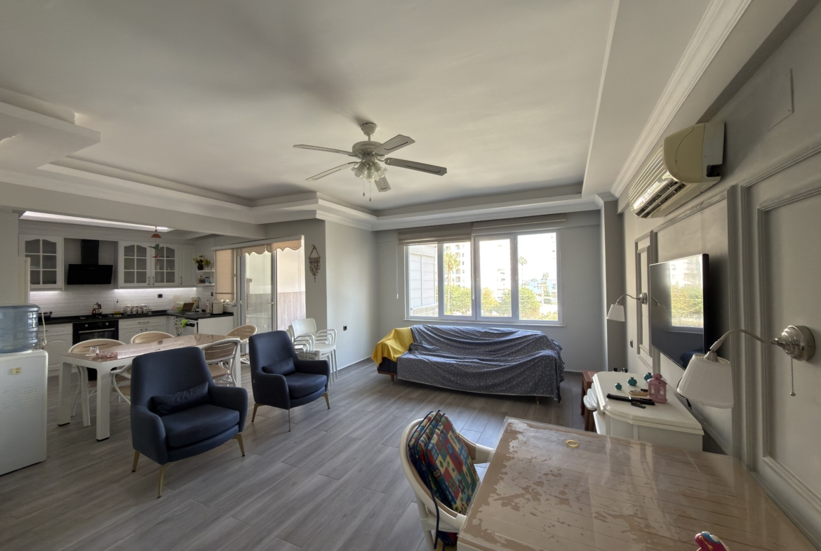 Mersin Erdemli Arpaçbahşiş Gümüştur 2 Sitesi Satılık 3+1 Bakımlı Eşyalı Daire