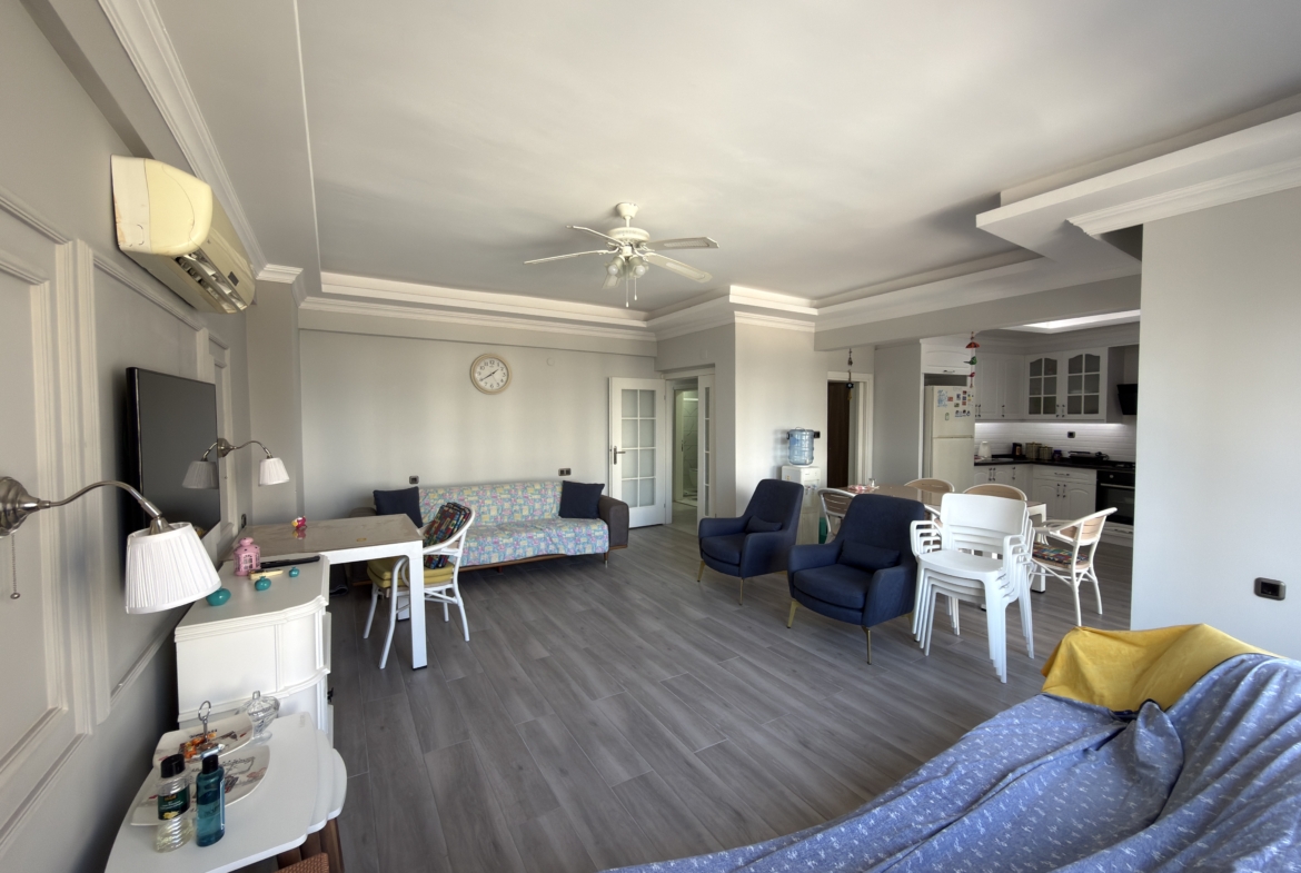 Mersin Erdemli Arpaçbahşiş Gümüştur 2 Sitesi Satılık 3+1 Bakımlı Eşyalı Daire