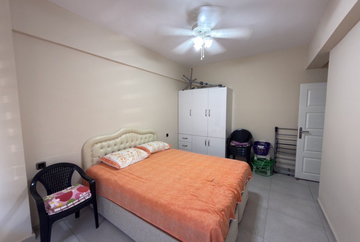 Mersin Erdemli Arpaçbahşiş Gümüştur 2 Sitesi Satılık 3+1 Bakımlı Eşyalı Daire