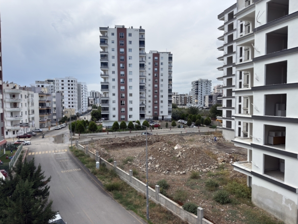 Mersin Erdemli Alata Bağımsız Mutfak Satılık  3+1 Daire