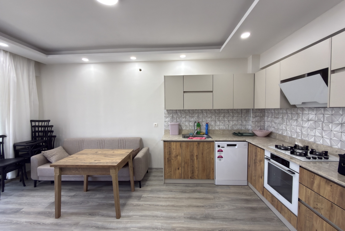 Mersin Erdemli Ayaş Selenium Sitesi Eşyalı 1+1 Kiralık Daire