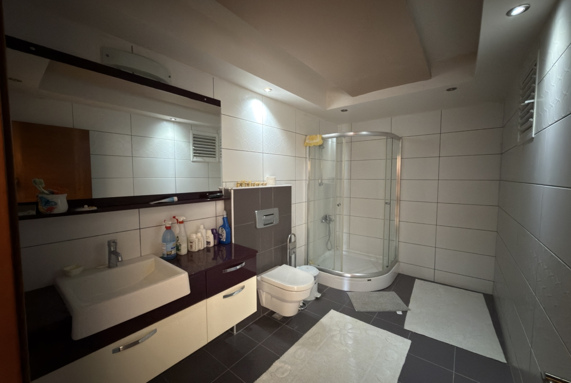 Mersin Erdemli Denize Sıfır Alatapark Sitesi Eşyalı Satılık 4+1 Ön Blok Daire
