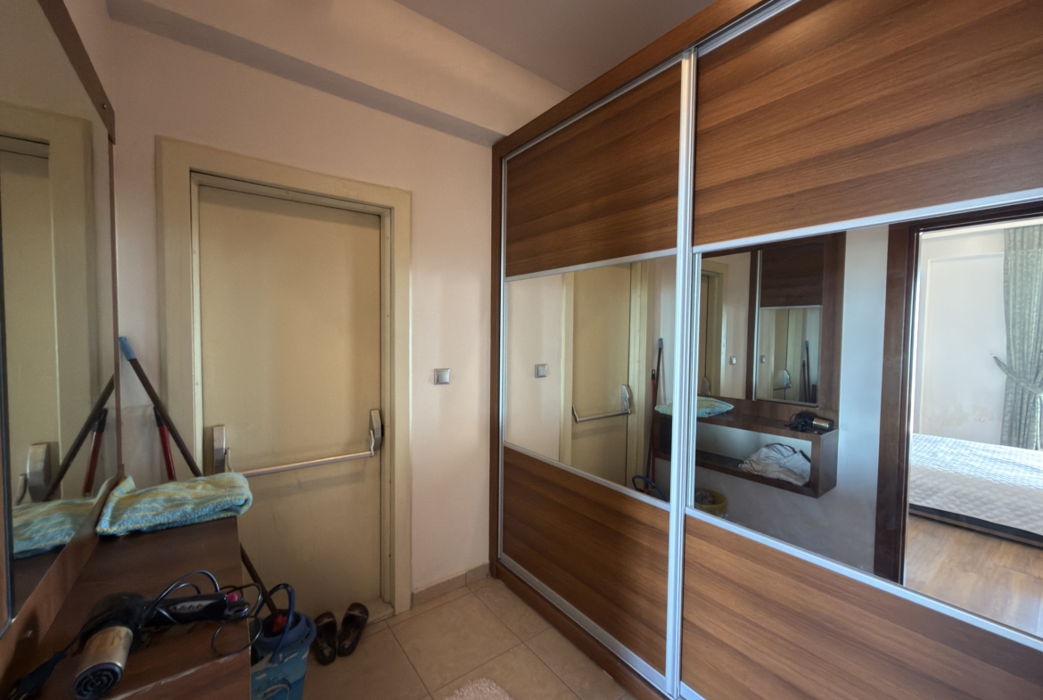 Mersin Erdemli Denize Sıfır Alatapark Sitesi Eşyalı Satılık 4+1 Ön Blok Daire