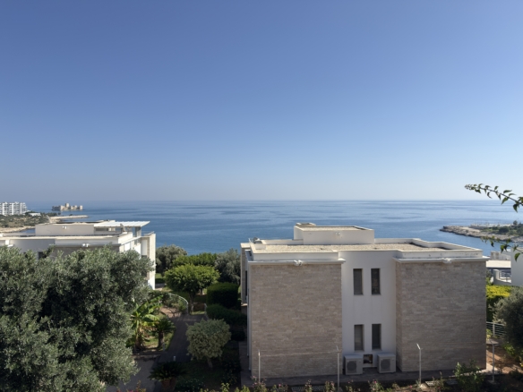 4+1 Corner Villa for Sale at Osiris Villas – Featuring an Independent Additional Living Space