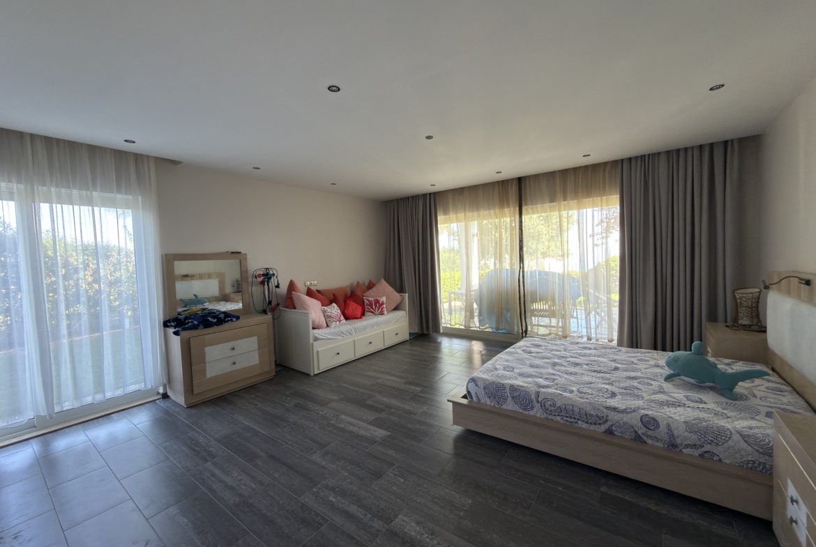 Osiris Villaları Köşe Villa Bağımsız Ekstra Yaşam Alanı Satılık 4+1 Villa