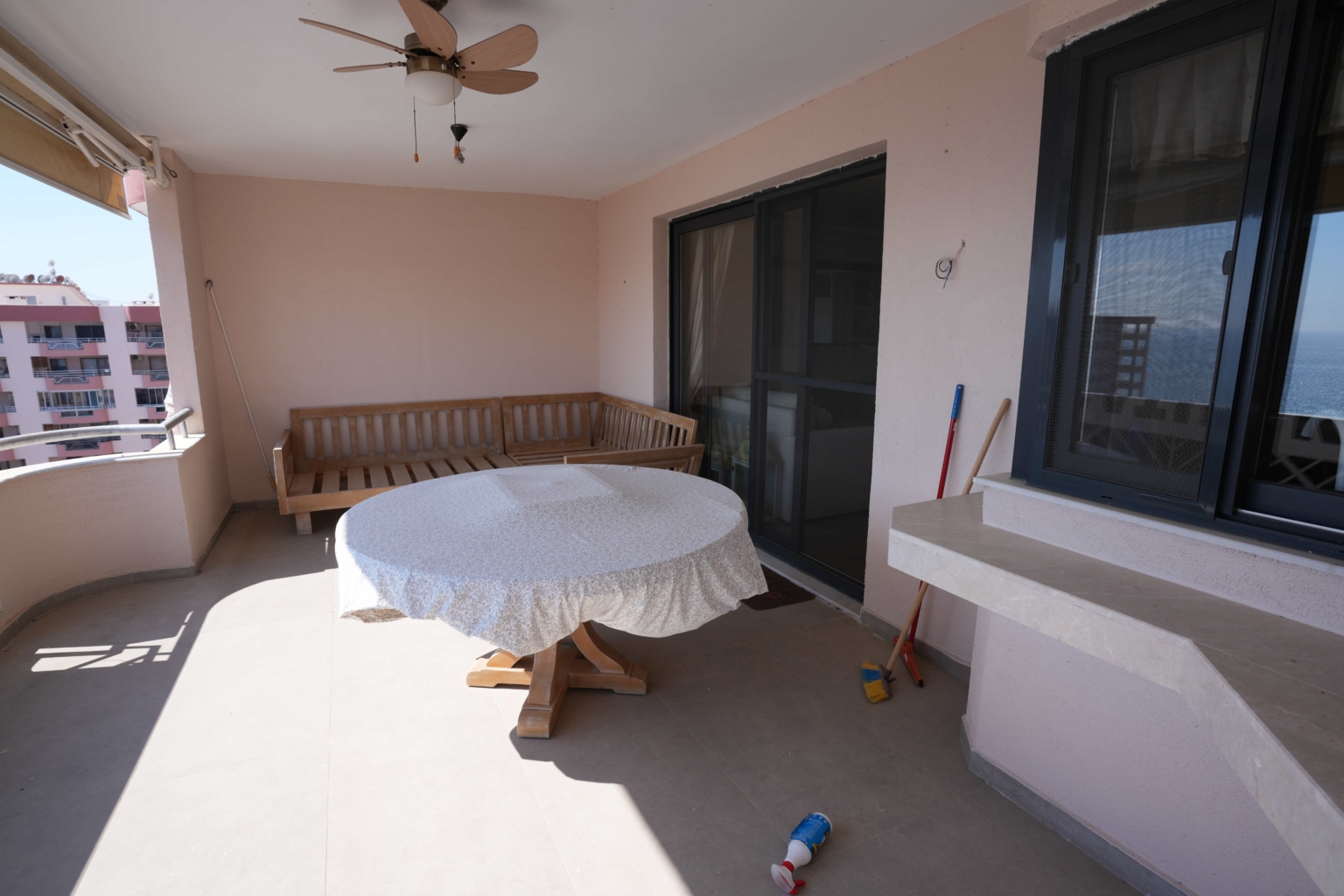 Mersin Çeşmeli Altunören 2 Sitesi 2+1 Satılık Lüks Bakımlı Daire