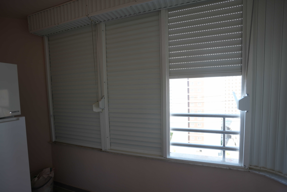 Mersin Çeşmeli Altunören 2 Sitesi 2+1 Satılık Lüks Bakımlı Daire
