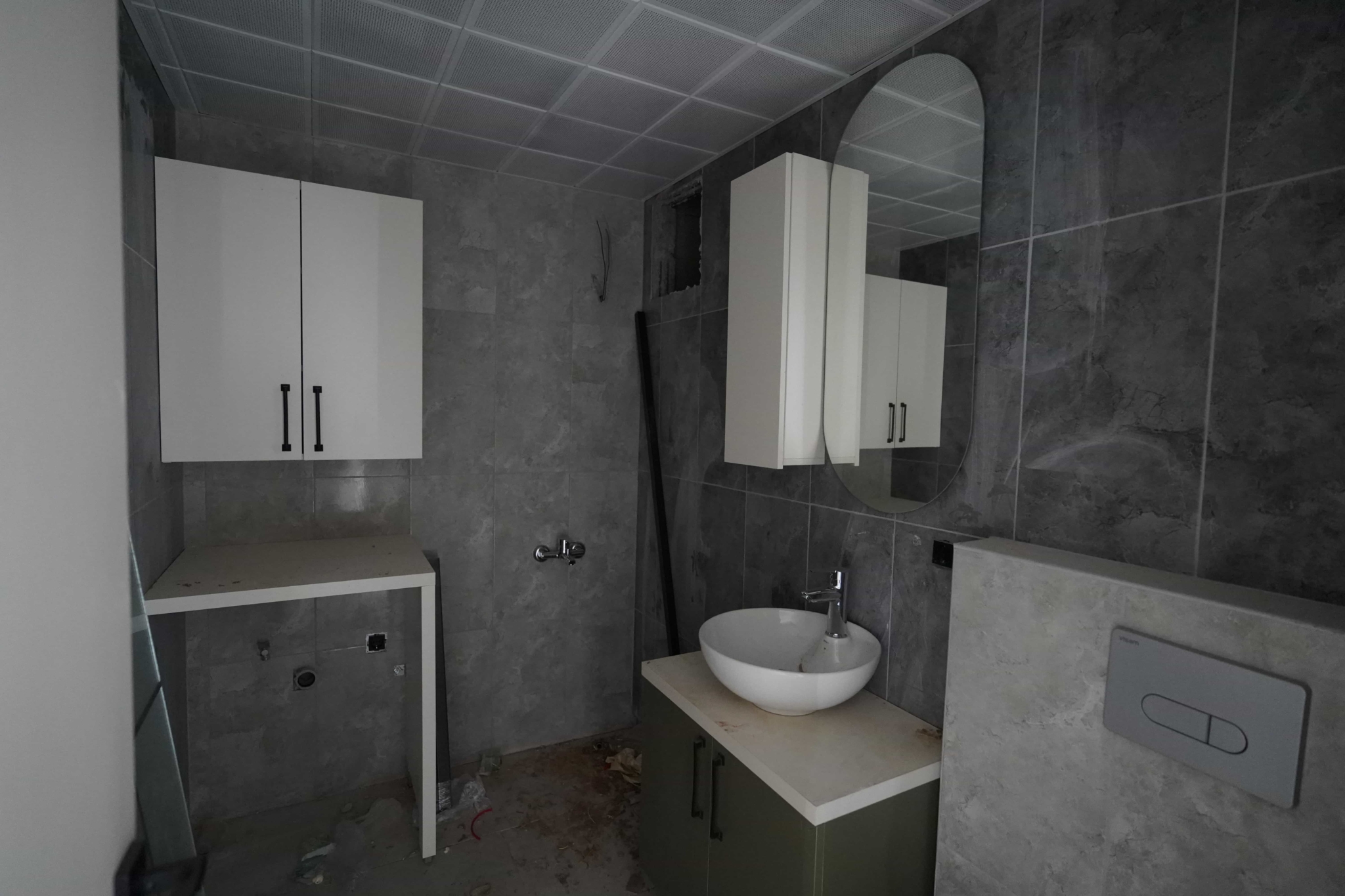 VIP09930 Mersin Erdemli Arpaçbahşiş Denize Yakın Lüks 2+1 Satılık Daire